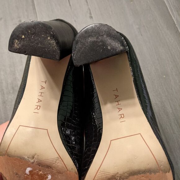 Tahari Elvira Two-tone Black Wide Heel - Sz 8m - Picture 4 of 7